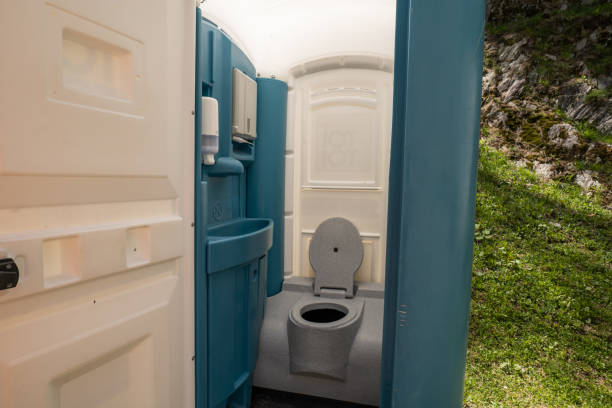 Portable bathroom rental in Waipio Acres, HI